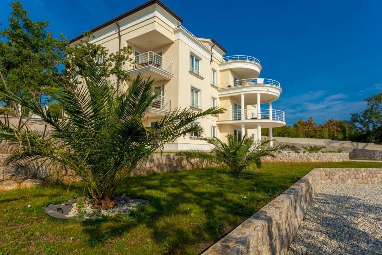 Luxury Apartments Villa Tunera Porat  Buitenkant foto